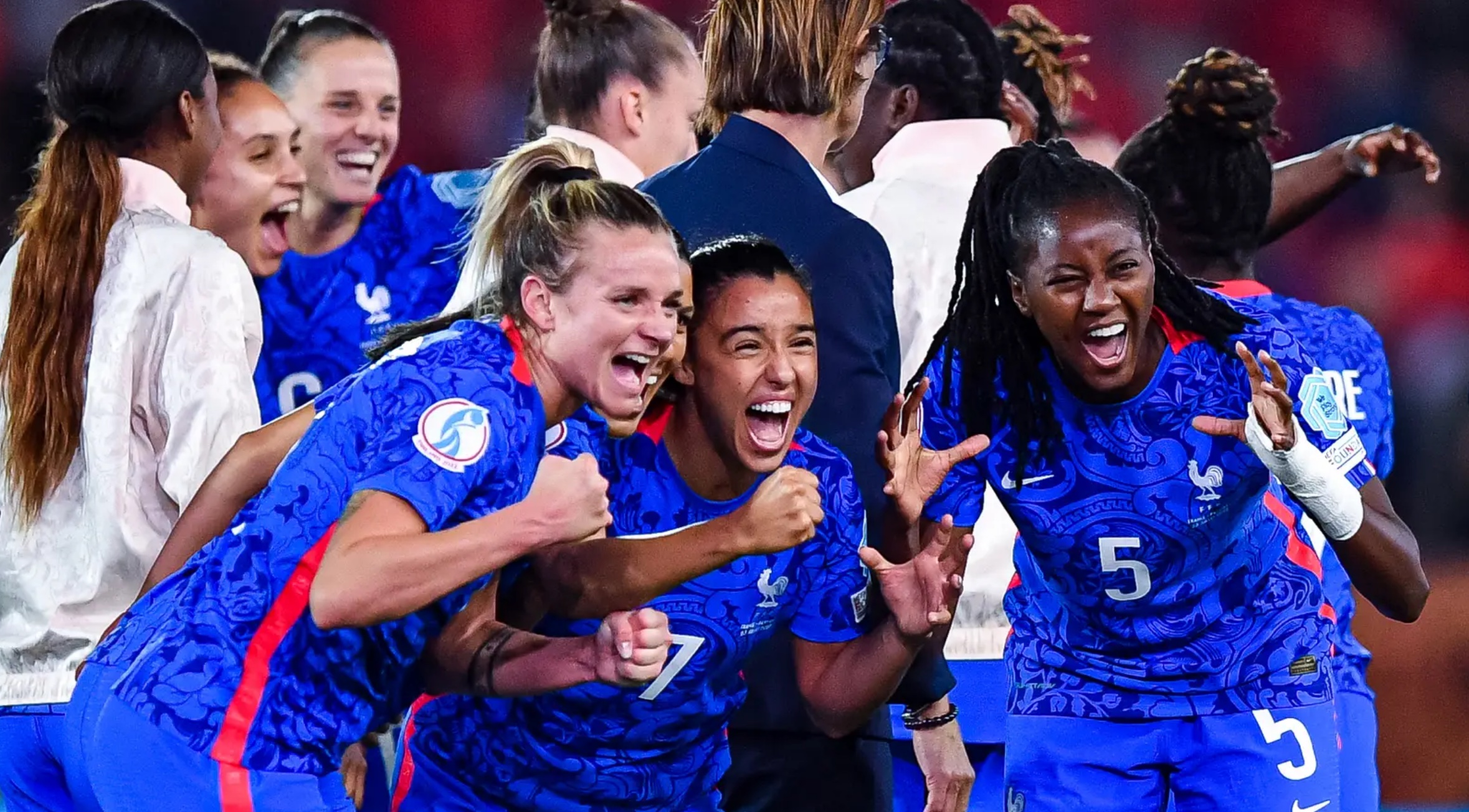 Euro F Minin Les Bleues S Imposent Face Aux Pays Bas