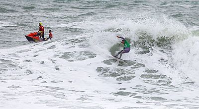 Surf : le Martiniquais Maël Laborde champion de France