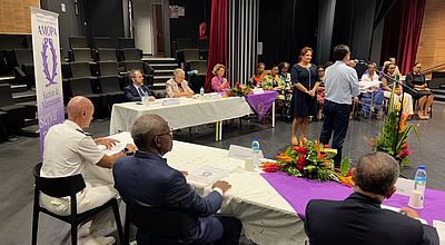 Cérémonie de remise des insignes de l'Ordre des Palmes Académiques