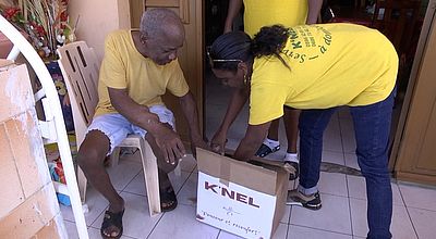 Sainte-Marie : distribution de paniers d'hygiène par l'association K'nel