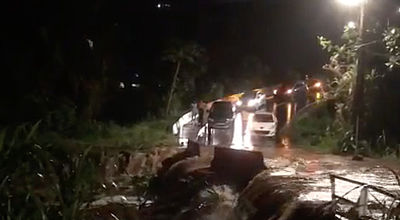 Inondations : les routes submergées par les eaux