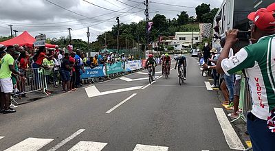 video | Cyclisme : Mickael Stanislas champion de Martinique sur route