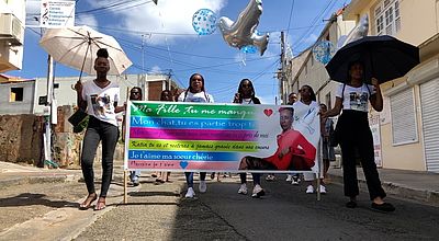 Une marche blanche en hommage à Katia, victime d'une fusillade l'année dernière