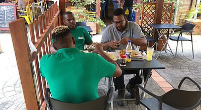 Restaurants : derniers services avant fermeture