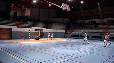 Sport : futsal et football au programme