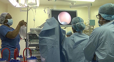 CHUM : sept chirurgiens formés à l'utilisation d'un nouveau générateur laser