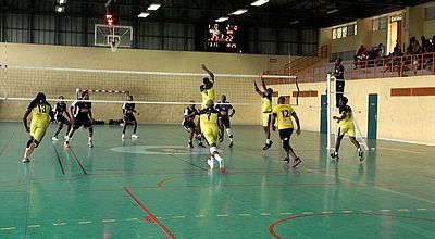 video | Sport : volleyball et futsal au programme