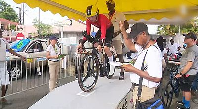 Tour cycliste : Lukas Baldinger s'offre le prologue