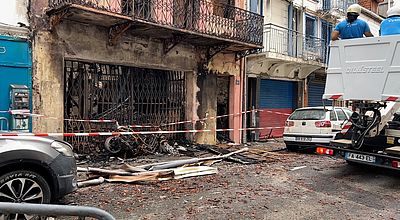 Incendie au cœur de Fort-de-France : la piste criminelle privilégiée
