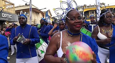 video | Grande Parade du Nord : plus de 10 000 carnavaliers dans les rues du Lorrain