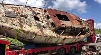 Opération d’enlèvement de bateaux hors d’usage à Port Cohé