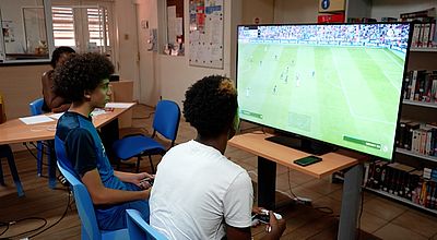 E Sport : les jeunes Diamantinois s'affrontent sur FIFA pour gagner une PS5