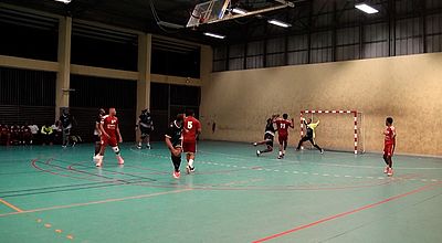 Handball masculin : l'UJ Redoute domine le FR Roches Carrées