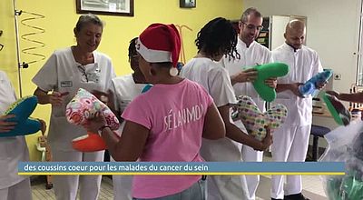 Des coussins cœur pour les malades du cancer du sein
