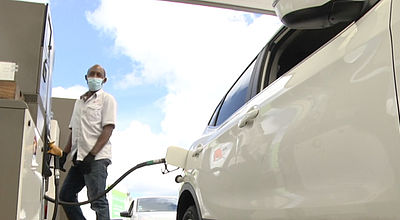 Hausse du prix des carburants : les consommateurs à bout