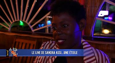Le live de Sandra assi, une étoile